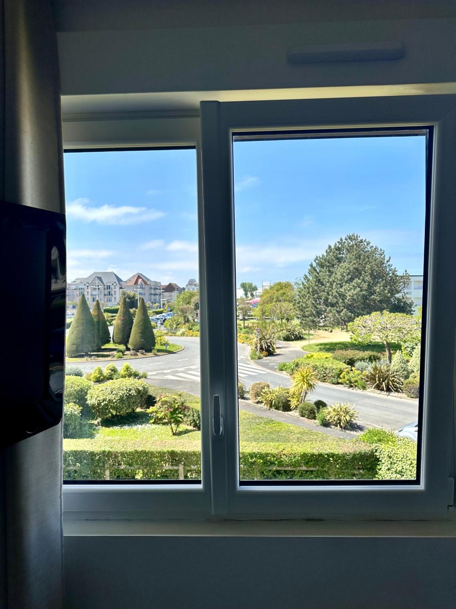 Le Luxe & Votre Vue Mer A Ouistreham Riva Bella Luaran gambar